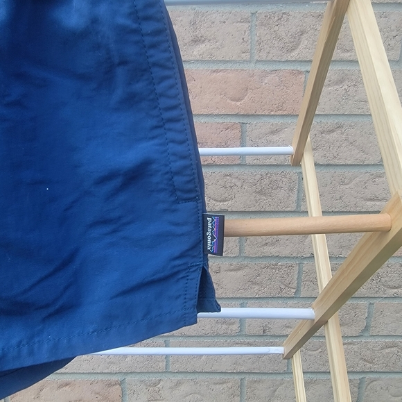 Patagonia Barely Baggies - Picture 2 of 3